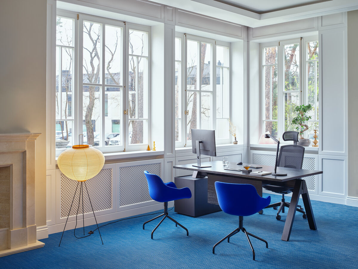 SEATING_BALTIC_CHAIR_YS100_M115_3_MALE_4 2 | Atypik Bureaux Quels types de rangements privilégier pour améliorer l’organisation en entreprise ? Rixheim